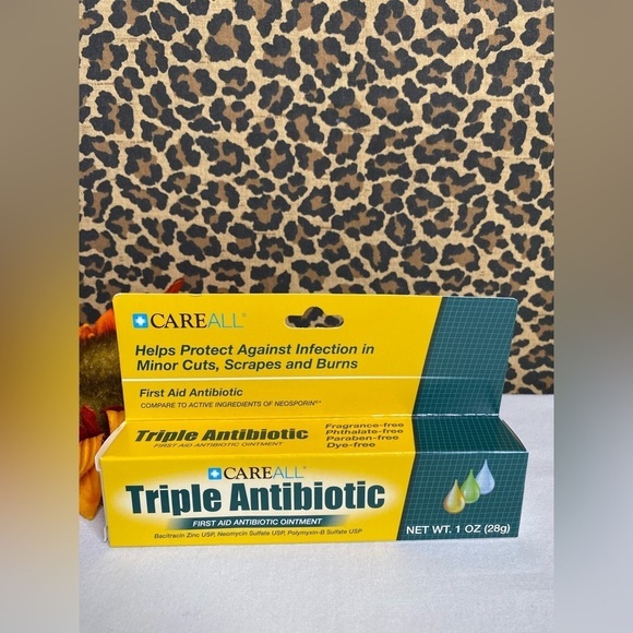 🌻5/$25🌻CAREALL Triple Antibiotic Ointment 1oz. | Exp. 01/2027| - Picture 2 of 7